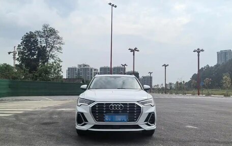 Audi Q3, 2021 год, 1 840 000 рублей, 2 фотография