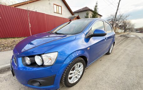Chevrolet Aveo III, 2013 год, 600 000 рублей, 3 фотография
