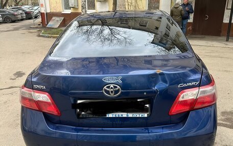 Toyota Camry, 2008 год, 620 000 рублей, 3 фотография