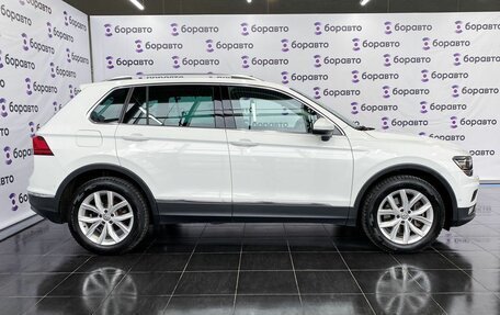 Volkswagen Tiguan II, 2017 год, 2 180 000 рублей, 7 фотография