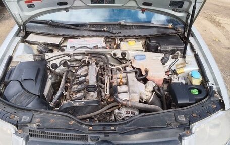 Volkswagen Passat B5+ рестайлинг, 2002 год, 275 000 рублей, 6 фотография