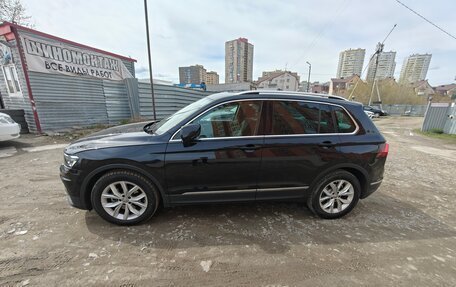 Volkswagen Tiguan II, 2018 год, 2 150 000 рублей, 4 фотография