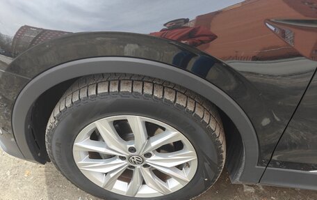 Volkswagen Tiguan II, 2018 год, 2 150 000 рублей, 7 фотография