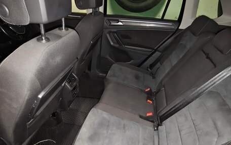 Volkswagen Tiguan II, 2018 год, 2 150 000 рублей, 14 фотография