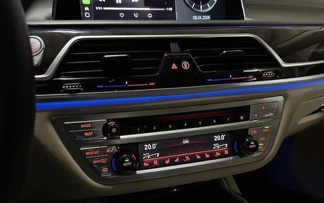 BMW 7 серия, 2017 год, 6 000 000 рублей, 13 фотография