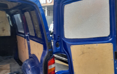 Volkswagen Transporter T5 рестайлинг, 2009 год, 650 000 рублей, 6 фотография