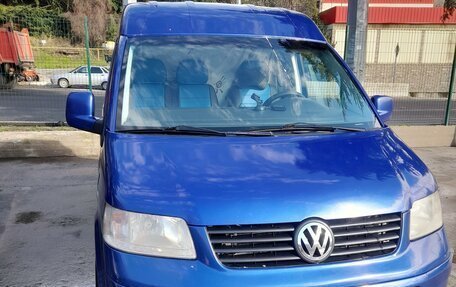 Volkswagen Transporter T5 рестайлинг, 2009 год, 650 000 рублей, 2 фотография