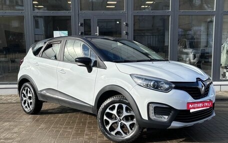 Renault Kaptur I рестайлинг, 2016 год, 1 090 000 рублей, 2 фотография
