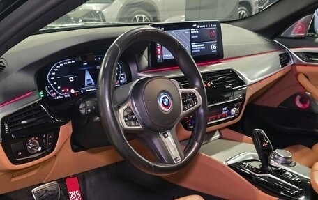 BMW 5 серия, 2020 год, 5 555 000 рублей, 6 фотография