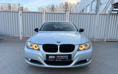 BMW 3 серия, 2011 год, 1 050 000 рублей, 2 фотография