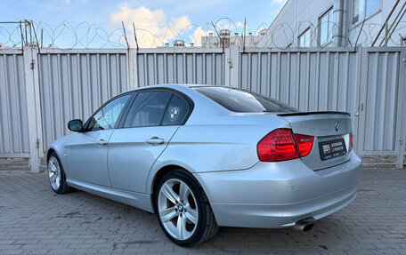 BMW 3 серия, 2011 год, 1 050 000 рублей, 9 фотография