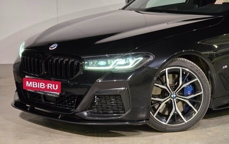 BMW 5 серия, 2020 год, 5 555 000 рублей, 19 фотография