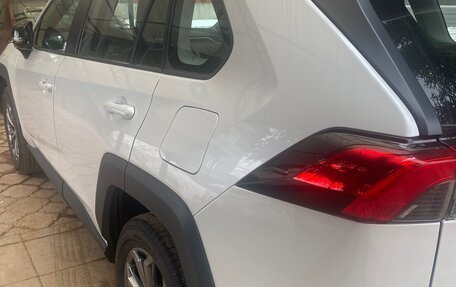 Toyota RAV4, 2025 год, 4 099 000 рублей, 2 фотография