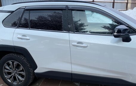 Toyota RAV4, 2025 год, 4 099 000 рублей, 16 фотография