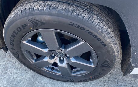 Toyota RAV4, 2025 год, 4 099 000 рублей, 40 фотография