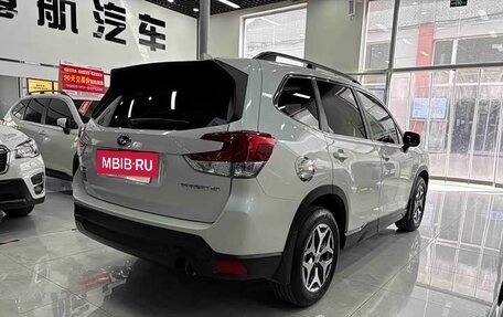 Subaru Forester, 2020 год, 2 100 000 рублей, 5 фотография