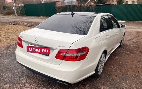 Mercedes-Benz E-Класс, 2011 год, 2 200 000 рублей, 5 фотография