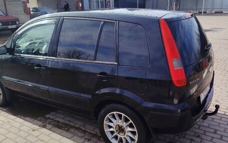 Ford Fusion I, 2004 год, 600 000 рублей, 2 фотография