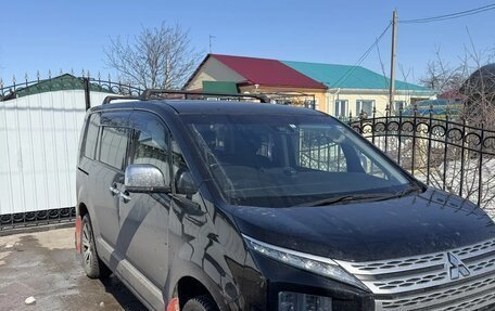 Mitsubishi Delica D:5 I, 2019 год, 3 250 000 рублей, 3 фотография