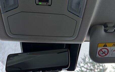 Toyota RAV4, 2019 год, 3 200 000 рублей, 14 фотография