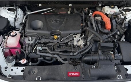 Toyota RAV4, 2019 год, 3 200 000 рублей, 6 фотография