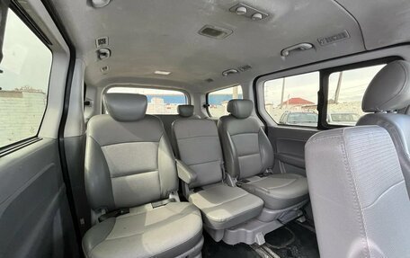 Hyundai Grand Starex Grand Starex I рестайлинг 2, 2011 год, 1 500 000 рублей, 15 фотография