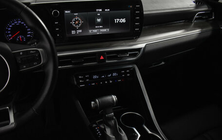 KIA K5, 2022 год, 2 490 000 рублей, 23 фотография