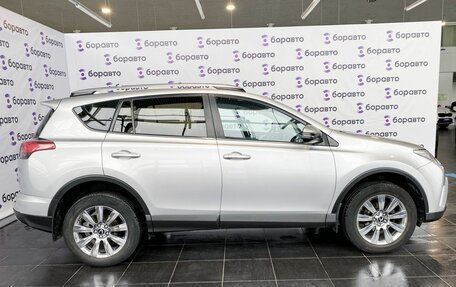 Toyota RAV4, 2017 год, 2 490 000 рублей, 6 фотография