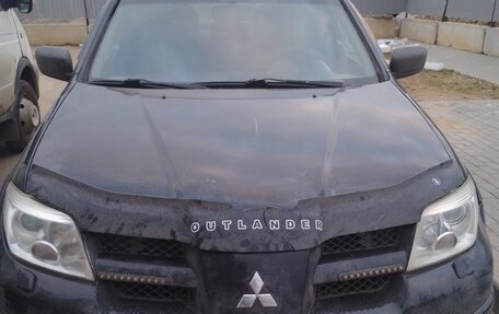 Mitsubishi Outlander III рестайлинг 3, 2005 год, 550 000 рублей, 1 фотография