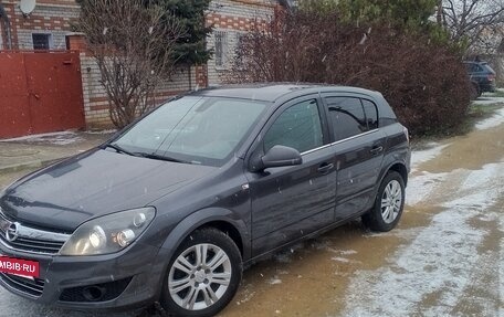 Opel Astra H, 2010 год, 530 000 рублей, 2 фотография