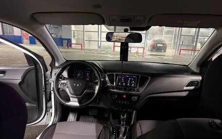 Hyundai Solaris II рестайлинг, 2019 год, 1 395 000 рублей, 8 фотография