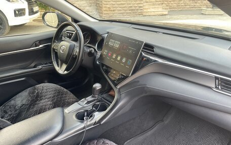 Toyota Camry, 2017 год, 2 200 000 рублей, 8 фотография