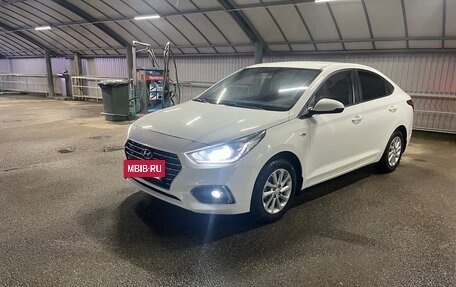 Hyundai Solaris II рестайлинг, 2019 год, 1 395 000 рублей, 3 фотография