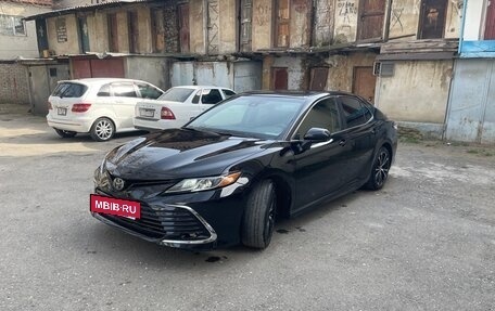 Toyota Camry, 2017 год, 2 200 000 рублей, 3 фотография