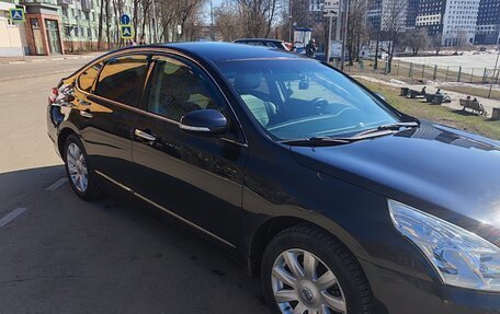Nissan Teana, 2010 год, 900 000 рублей, 2 фотография