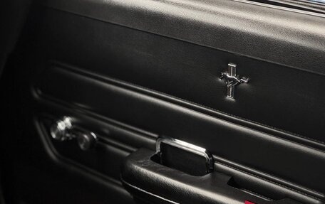 Ford Mustang VI рестайлинг, 1969 год, 14 500 000 рублей, 23 фотография