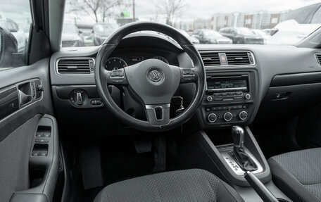 Volkswagen Jetta VI, 2012 год, 1 120 000 рублей, 7 фотография