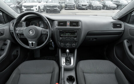 Volkswagen Jetta VI, 2012 год, 1 120 000 рублей, 8 фотография