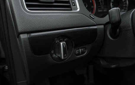 Volkswagen Jetta VI, 2012 год, 1 120 000 рублей, 17 фотография