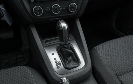 Volkswagen Jetta VI, 2012 год, 1 120 000 рублей, 13 фотография