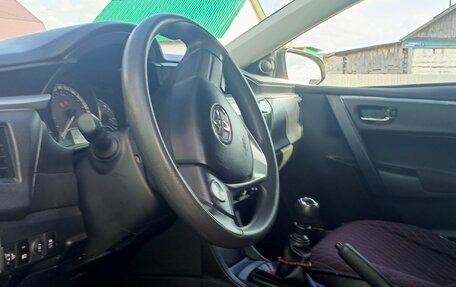 Toyota Corolla, 2013 год, 1 200 000 рублей, 6 фотография