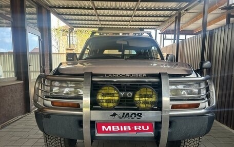 Toyota Land Cruiser 80 рестайлинг, 1994 год, 1 650 000 рублей, 1 фотография
