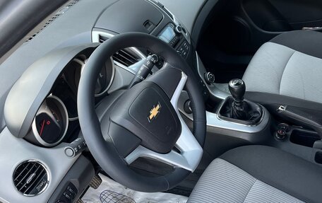 Chevrolet Cruze II, 2014 год, 27 фотография