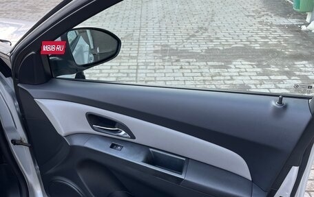 Chevrolet Cruze II, 2014 год, 31 фотография