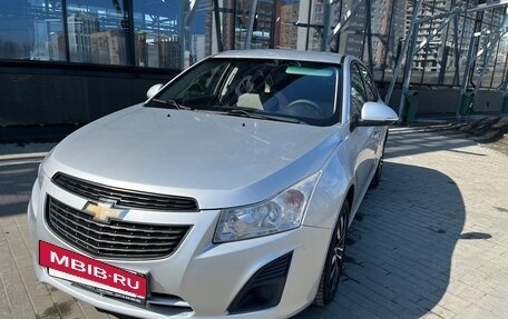 Chevrolet Cruze II, 2014 год, 9 фотография