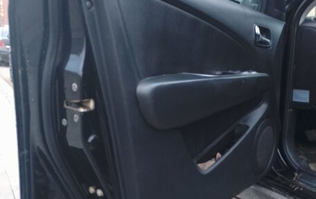 Mitsubishi Outlander III рестайлинг 3, 2005 год, 550 000 рублей, 7 фотография