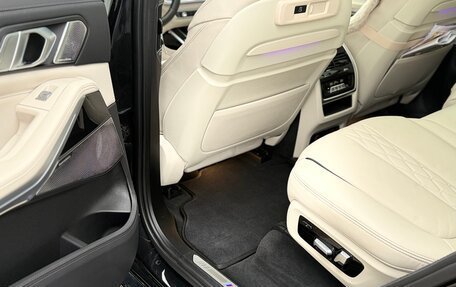 BMW X7, 2021 год, 10 700 000 рублей, 19 фотография