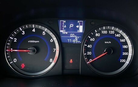 Hyundai Solaris II рестайлинг, 2015 год, 1 190 000 рублей, 16 фотография