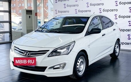 Hyundai Solaris II рестайлинг, 2015 год, 1 190 000 рублей, 2 фотография