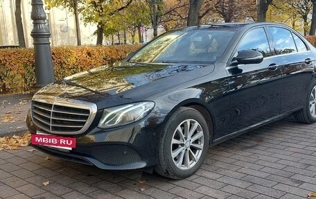 Mercedes-Benz E-Класс, 2016 год, 2 125 000 рублей, 2 фотография